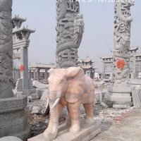 大象石雕，晚霞红大象雕塑
