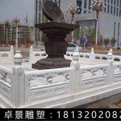 日晷铜雕,广场日晷铜雕