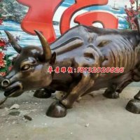 华尔街铜牛雕塑，广场动物铜雕