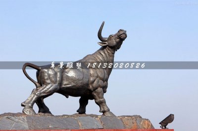 铜牛雕塑，广场动物铜雕