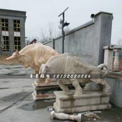 石雕牛,大理石开荒牛雕塑