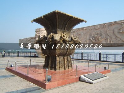 四羊方尊铜雕,广场铜雕 (2)