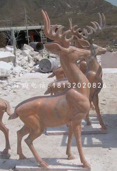 晚霞红小鹿雕塑，公园小鹿石雕