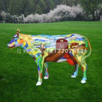 玻璃钢彩绘牛玻璃钢动物雕塑
