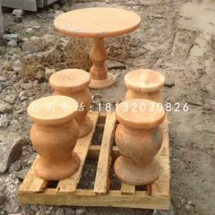 晚霞红石桌凳,公园桌凳石雕