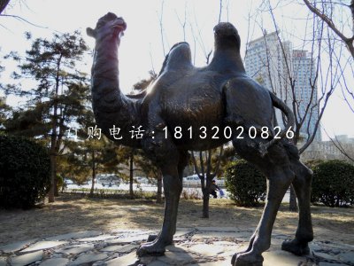 公园骆驼雕塑动物铜雕