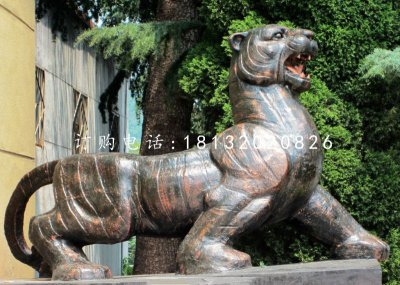 公园老虎铜雕动物雕塑