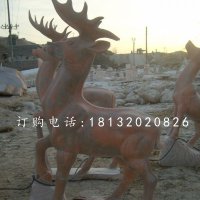 公园小鹿雕塑晚霞红动物石雕