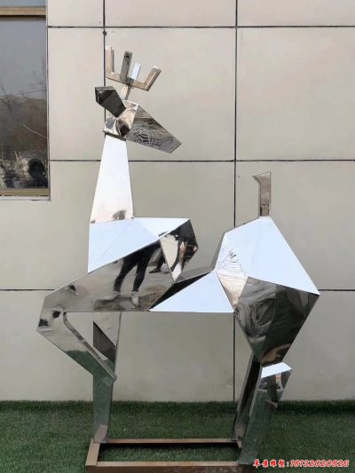 不锈钢回头鹿雕塑