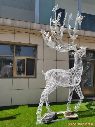 不锈钢编织抬头鹿雕塑