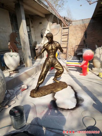 铜雕名人功夫之王李小龙