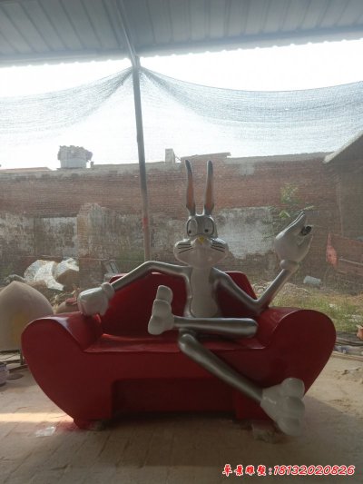 玻璃钢兔八哥卡通座椅