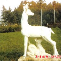 母子鹿石雕，汉白玉动物雕塑