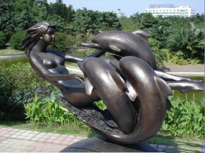 公园景观铜雕，美女与海豚铜雕