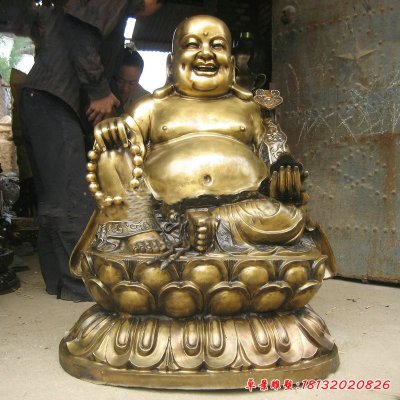 铸铜坐式弥勒佛雕像