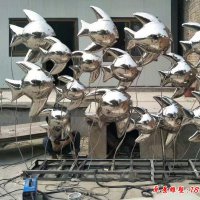 不锈钢公园镜面鱼群雕塑