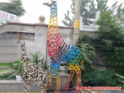 不锈钢镂空长颈鹿公园动物雕塑