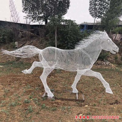 公园不锈钢镂空马雕塑