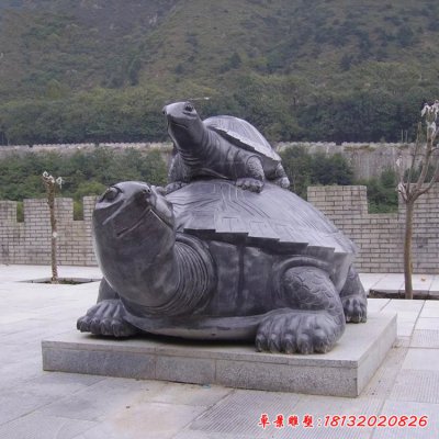 公园母子乌龟石雕