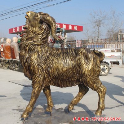 公园动物铜雕羊