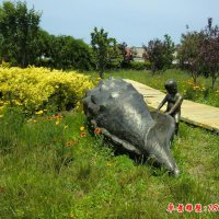 公园儿童海螺铜雕