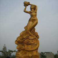 广场女娲补天铜雕