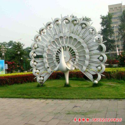 不锈钢公园镂空孔雀雕塑2