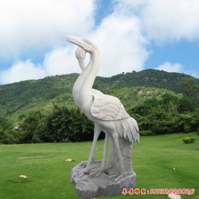 公园石雕仙鹤摆件,大理石动物是