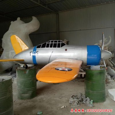 不锈钢飞机雕塑_副本[1]