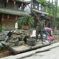 农夫划竹筏铜雕