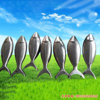 不锈钢镜面鱼雕塑