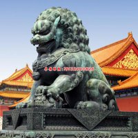 青铜狮子雕像