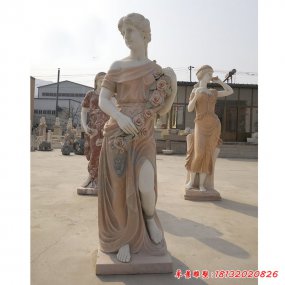 西方女人头像雕塑